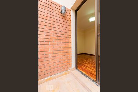 Apartamento à venda com 225m², 4 quartos e 3 vagasSacada Quarto 4