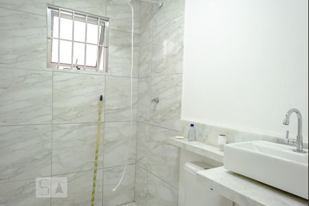 Casa à venda com 126m², 2 quartos e 2 vagas Casa à venda com 126m², 2 quartos e 2 vagasBanheiro