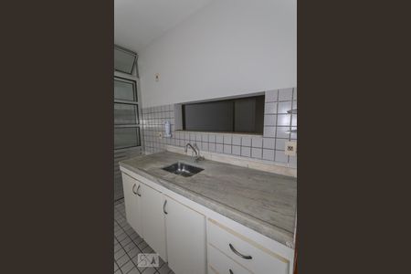 Apartamento para alugar com 73m², 3 quartos e 1 vaga Apartamento para alugar com 73m², 3 quartos e 1 vagaCozinha * Pia sera trocada em 27 de Janeiro