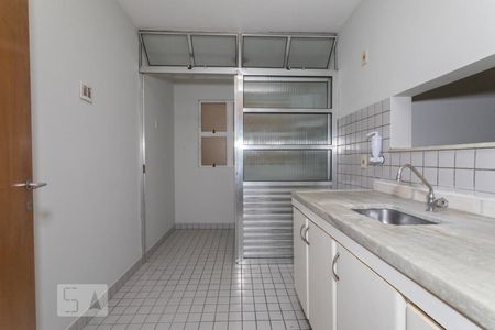 Apartamento para alugar com 73m², 3 quartos e 1 vaga Apartamento para alugar com 73m², 3 quartos e 1 vagaCozinha * Pia sera trocada em 27 de Janeiro