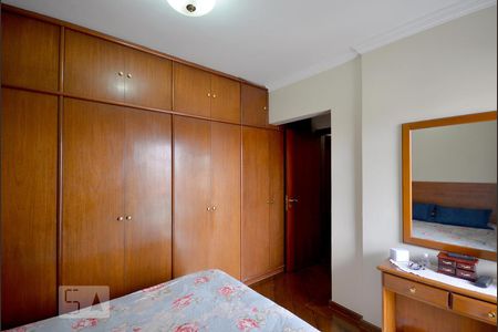 Apartamento à venda com 115m², 3 quartos e 3 vagas Apartamento à venda com 115m², 3 quartos e 3 vagasQuarto 2