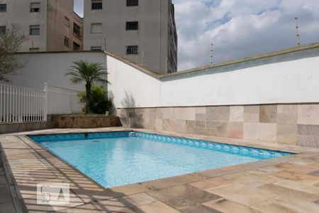 Apartamento à venda com 115m², 3 quartos e 3 vagas Apartamento à venda com 115m², 3 quartos e 3 vagasPiscina