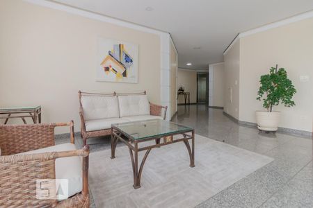 Apartamento à venda com 115m², 3 quartos e 3 vagas Apartamento à venda com 115m², 3 quartos e 3 vagasArea Externa