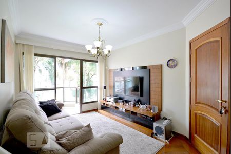 Sala de apartamento à venda com 3 quartos, 115m² em Vila Monumento, São Paulo