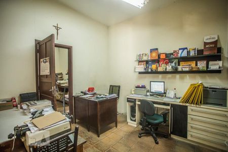 Casa à venda com 269m², 3 quartos e sem vagaEscritório