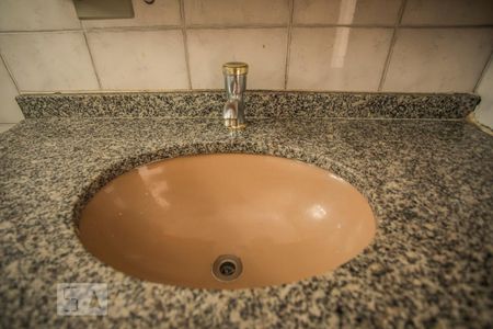 Casa à venda com 269m², 3 quartos e sem vagaBanheiro 2 - Torneira