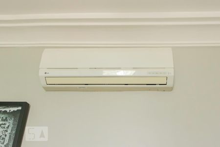 Sala de kitnet/studio para alugar com 1 quarto, 36m² em Vila Nova Conceição, São Paulo