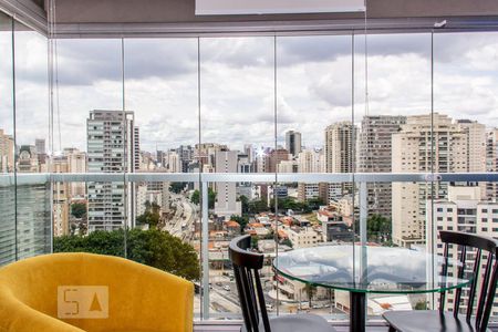 Varanda de apartamento para alugar com 1 quarto, 27m² em Vila Olímpia, São Paulo