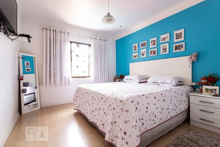 Casa à venda com 312m², 6 quartos e 3 vagasSuíte 1