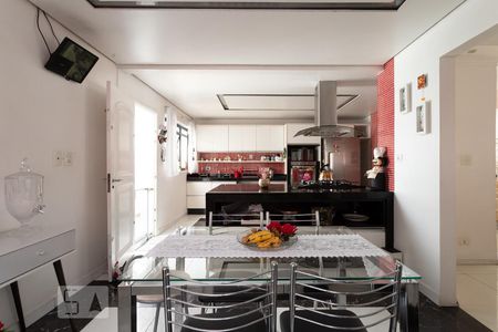 Casa à venda com 312m², 6 quartos e 3 vagasCopa