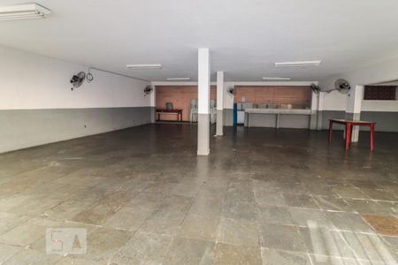 Apartamento à venda com 48m², 2 quartos e 1 vaga Apartamento à venda com 48m², 2 quartos e 1 vagaSalão de Festas