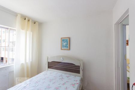 Quarto 1 de apartamento para alugar com 2 quartos, 48m² em Taquara, Rio de Janeiro