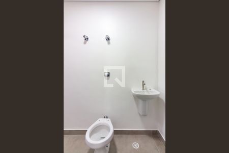 Casa para alugar com 177m², 3 quartos e 3 vagasBanheiro