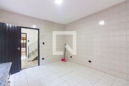 Casa para alugar com 177m², 3 quartos e 3 vagasCozinha 