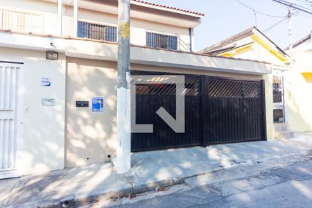 Casa para alugar com 177m², 3 quartos e 3 vagasFachada