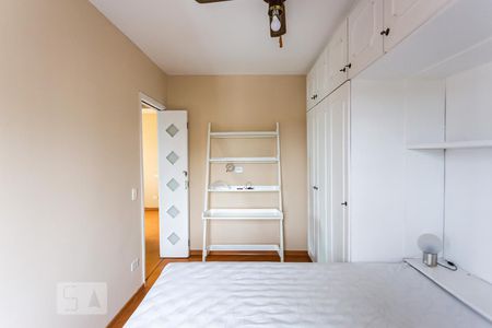 Quarto 2 de apartamento para alugar com 2 quartos, 58m² em Vila Lageado, São Paulo