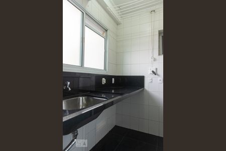 Apartamento para alugar com 75m², 3 quartos e 1 vaga Apartamento para alugar com 75m², 3 quartos e 1 vagaÁrea de serviço