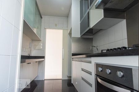 Apartamento para alugar com 75m², 3 quartos e 1 vaga Apartamento para alugar com 75m², 3 quartos e 1 vagaCozinha