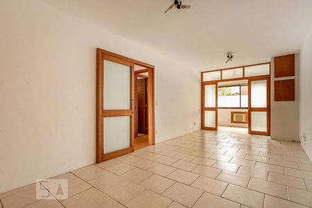 Sala de apartamento à venda com 2 quartos, 79m² em Petrópolis, Porto Alegre