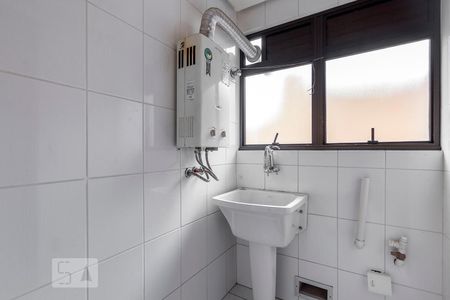 Apartamento à venda com 79m², 2 quartos e 1 vagaÁrea de Serviço