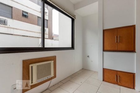 Apartamento à venda com 79m², 2 quartos e 1 vagaVaranda