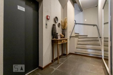 Apartamento à venda com 79m², 2 quartos e 1 vagaEntrada