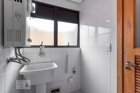 Apartamento à venda com 79m², 2 quartos e 1 vagaÁrea de Serviço