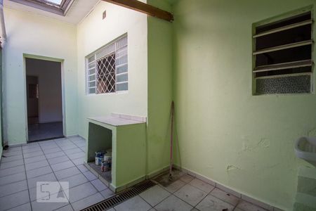 Área de Serviço de casa para alugar com 1 quarto, 60m² em Santa Rita, São Paulo
