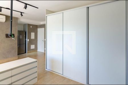 Quarto de apartamento para alugar com 1 quarto, 57m² em Campo Belo, São Paulo