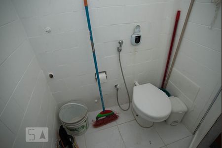 Banheiro de apartamento para alugar com 1 quarto, 25m² em Centro, Rio de Janeiro