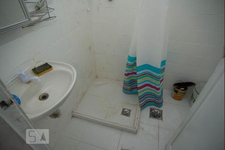 Banheiro de apartamento para alugar com 1 quarto, 25m² em Centro, Rio de Janeiro