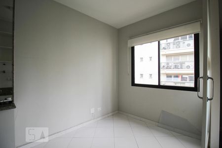 Sala de apartamento para alugar com 1 quarto, 30m² em Vila Nova Conceição, São Paulo