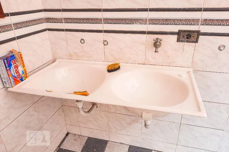 Casa à venda com 606m², 4 quartos e 6 vagasÁrea de Serviço