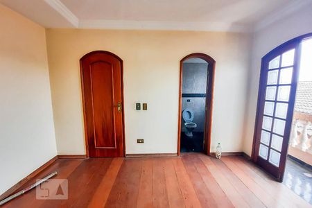 Casa à venda com 606m², 4 quartos e 6 vagasSuíte 3