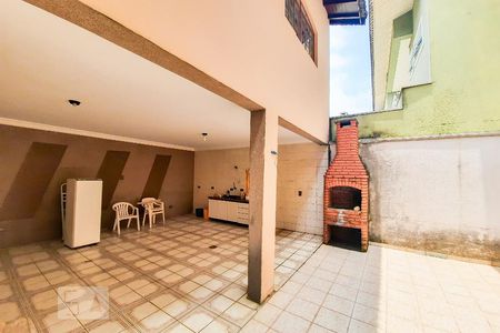Casa à venda com 606m², 4 quartos e 6 vagasVaranda Gourmet 