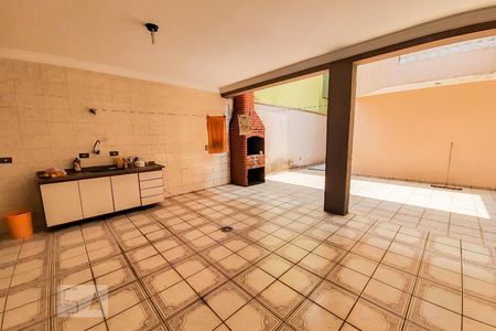 Casa à venda com 606m², 4 quartos e 6 vagasVaranda Gourmet 