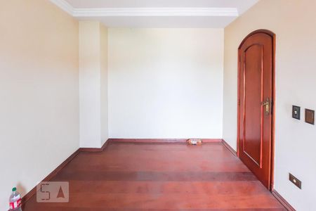 Casa à venda com 606m², 4 quartos e 6 vagasSuíte 2