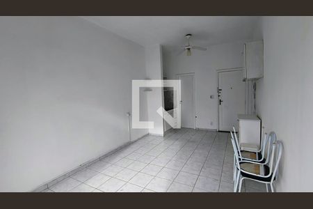 Sala/Quarto de kitnet/studio para alugar com 1 quarto, 40m² em Liberdade, São Paulo