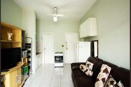 Sala/Quarto de kitnet/studio à venda com 1 quarto, 40m² em Liberdade, São Paulo