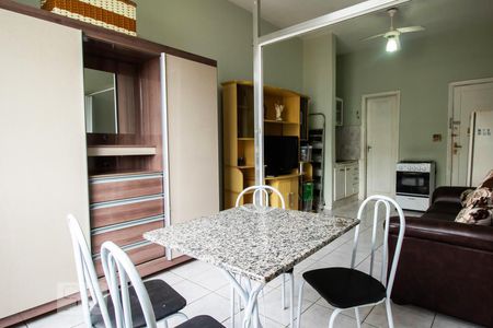 Sala de kitnet/studio à venda com 1 quarto, 40m² em Liberdade, São Paulo