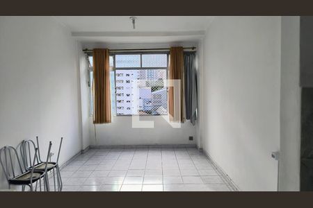 Sala/Quarto de kitnet/studio para alugar com 1 quarto, 40m² em Liberdade, São Paulo