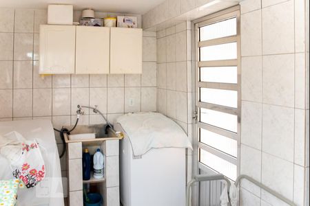 Casa à venda com 250m², 3 quartos e 4 vagas Casa à venda com 250m², 3 quartos e 4 vagasÁrea de Serviço