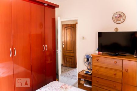 Casa à venda com 250m², 3 quartos e 4 vagas Casa à venda com 250m², 3 quartos e 4 vagasQuarto 3