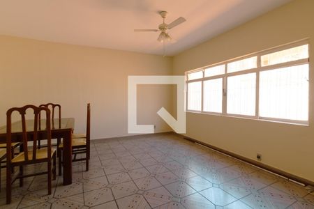 Sala de casa para alugar com 3 quartos, 250m² em Jardim Coimbra, São Paulo