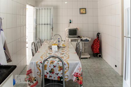 Casa à venda com 250m², 3 quartos e 4 vagas Casa à venda com 250m², 3 quartos e 4 vagasCozinha