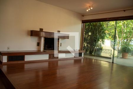 Sala de Estar de casa à venda com 6 quartos, 500m² em Fazenda Morumbi, São Paulo