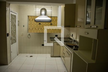 Cozinha de casa à venda com 6 quartos, 500m² em Fazenda Morumbi, São Paulo