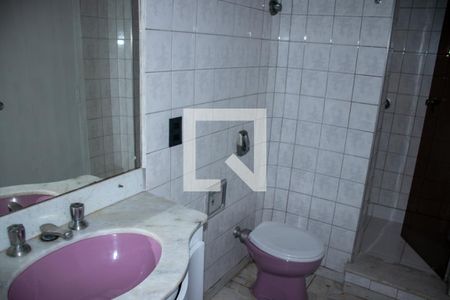 Banheiro da Suíte 1 de casa à venda com 6 quartos, 500m² em Fazenda Morumbi, São Paulo