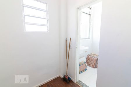 Apartamento à venda com 78m², 2 quartos e 2 vagasQuarto de Serviço