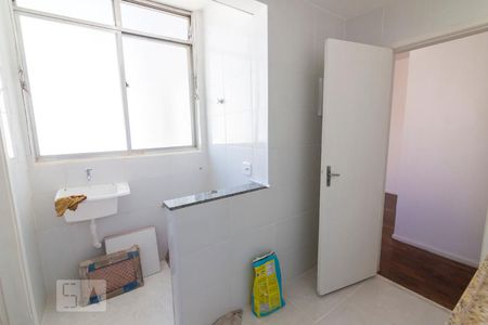 Apartamento à venda com 78m², 2 quartos e 2 vagasCozinha